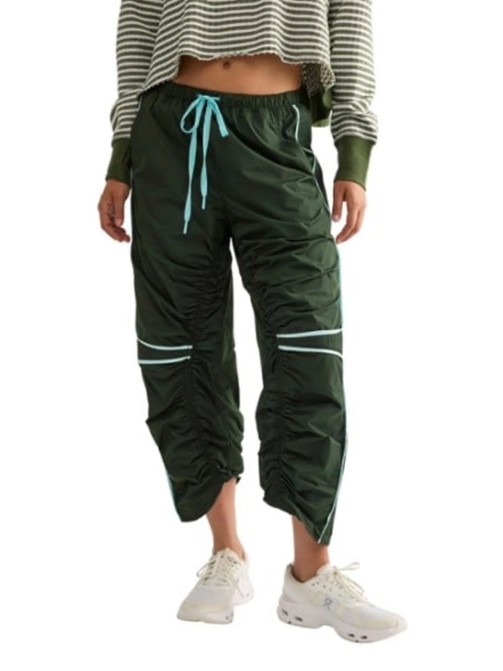 NWT Free People FP Movement Track Star Barrel Leg Pants size Small in Ivy Green